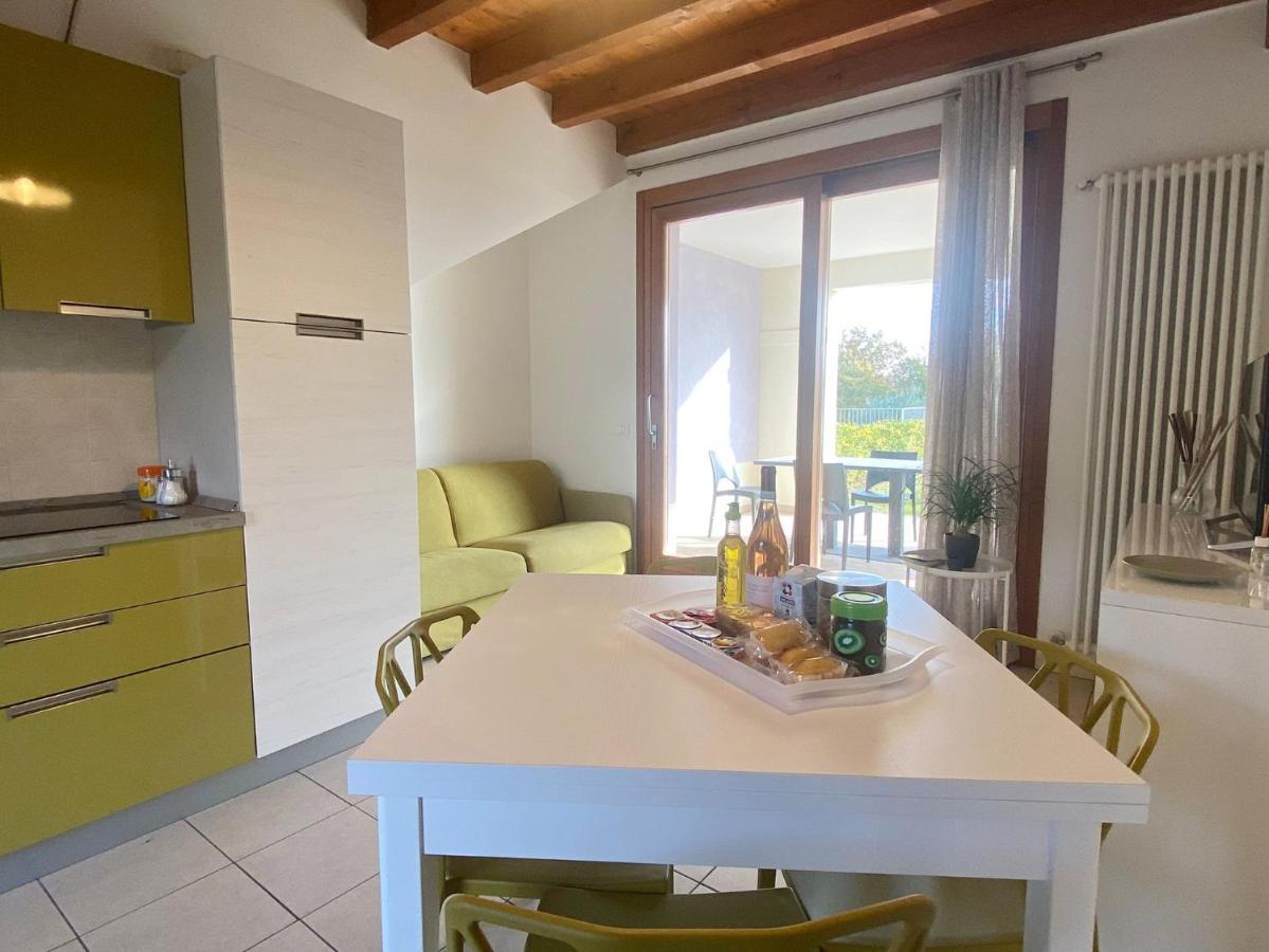 Luxury Apartments - Le Fate - Residence With Pool Manerba del Garda Exteriör bild