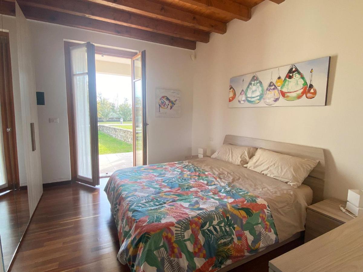 Luxury Apartments - Le Fate - Residence With Pool Manerba del Garda Exteriör bild