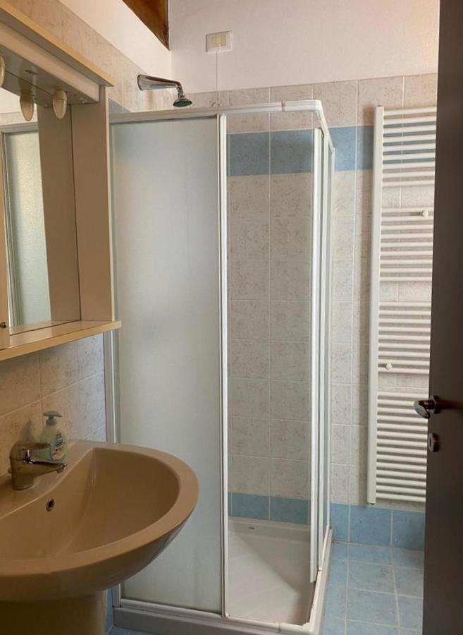 Luxury Apartments - Le Fate - Residence With Pool Manerba del Garda Exteriör bild