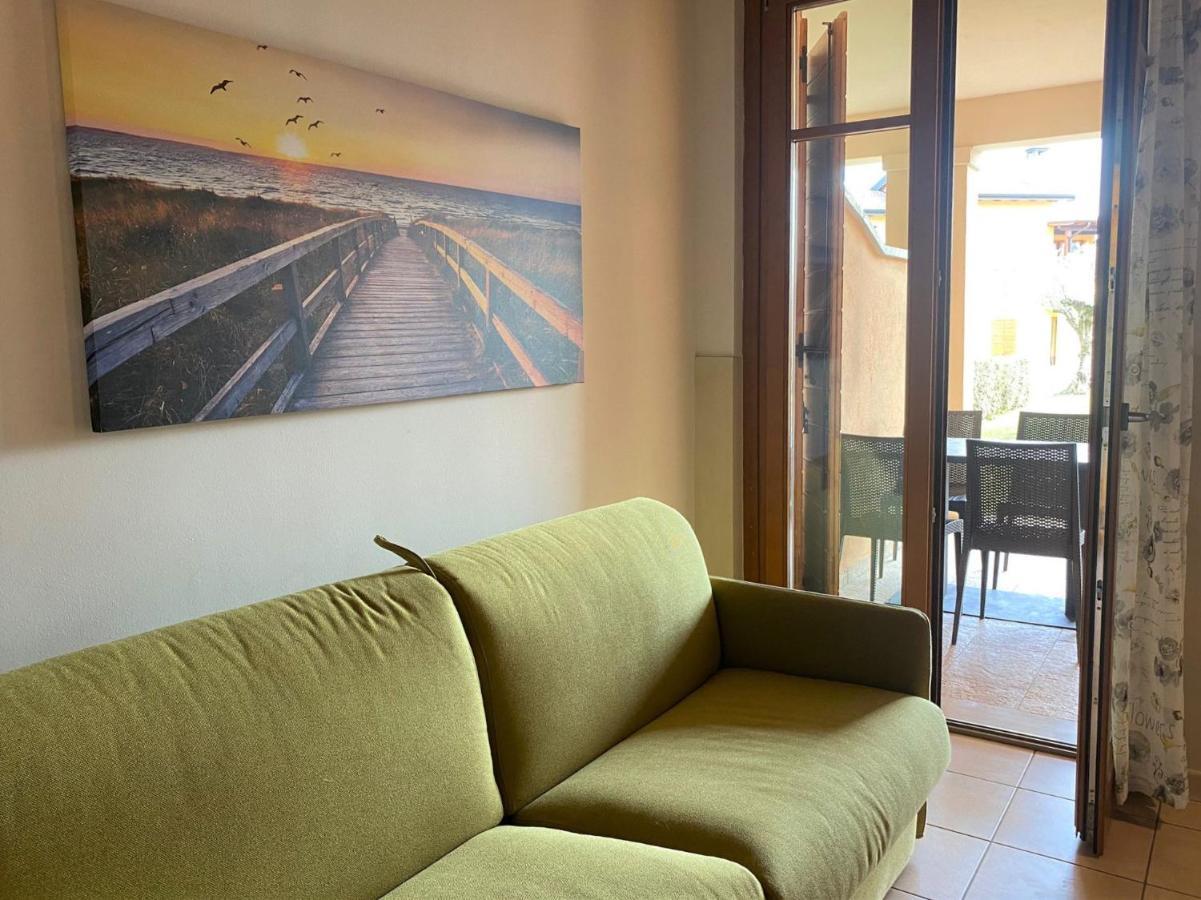 Luxury Apartments - Le Fate - Residence With Pool Manerba del Garda Exteriör bild